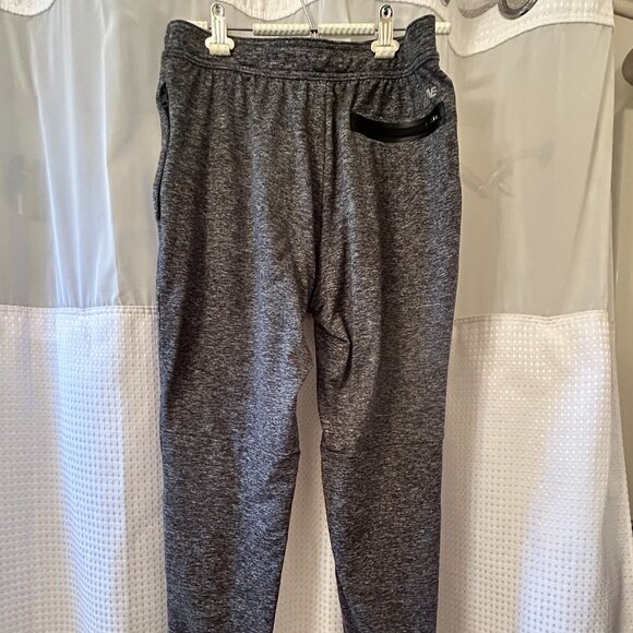 AMERICAN EAGLE Joggers. EUC - Picture 1 of 3